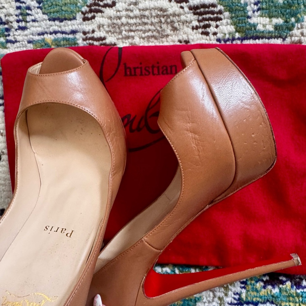 Christian Louboutin Tan Peep-Toe Heels - Picture 7 of 8